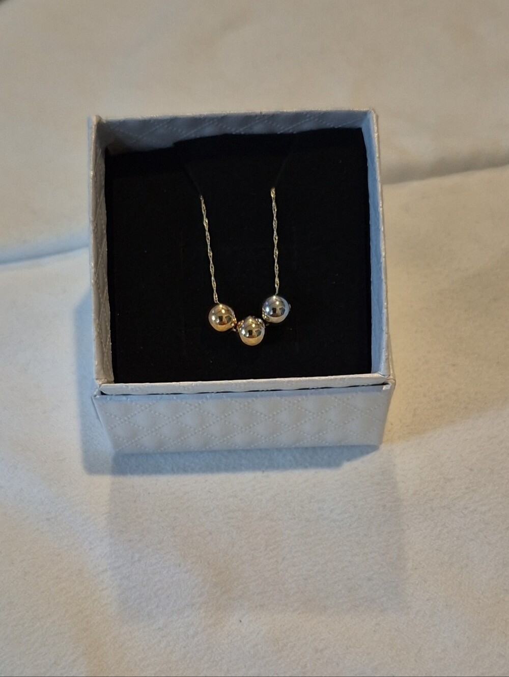10k solid gold tri gold colored beaded necklace